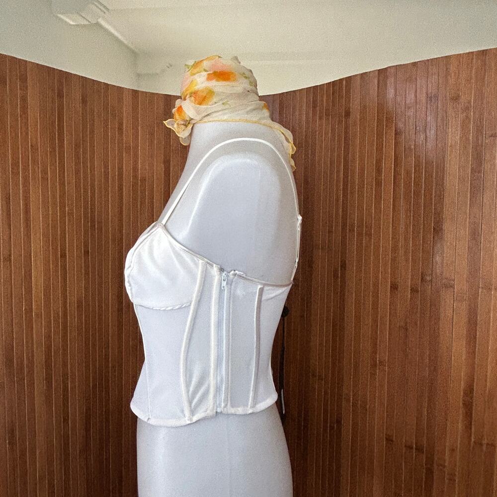 Bebe White Mesh Corset Top Silk Contrast Boned Bustier Size 4 NWT - Picture 3 of 9